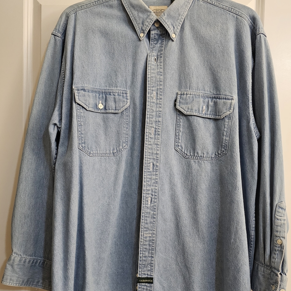 G H Bass & Co XL Men's Denim Shirt